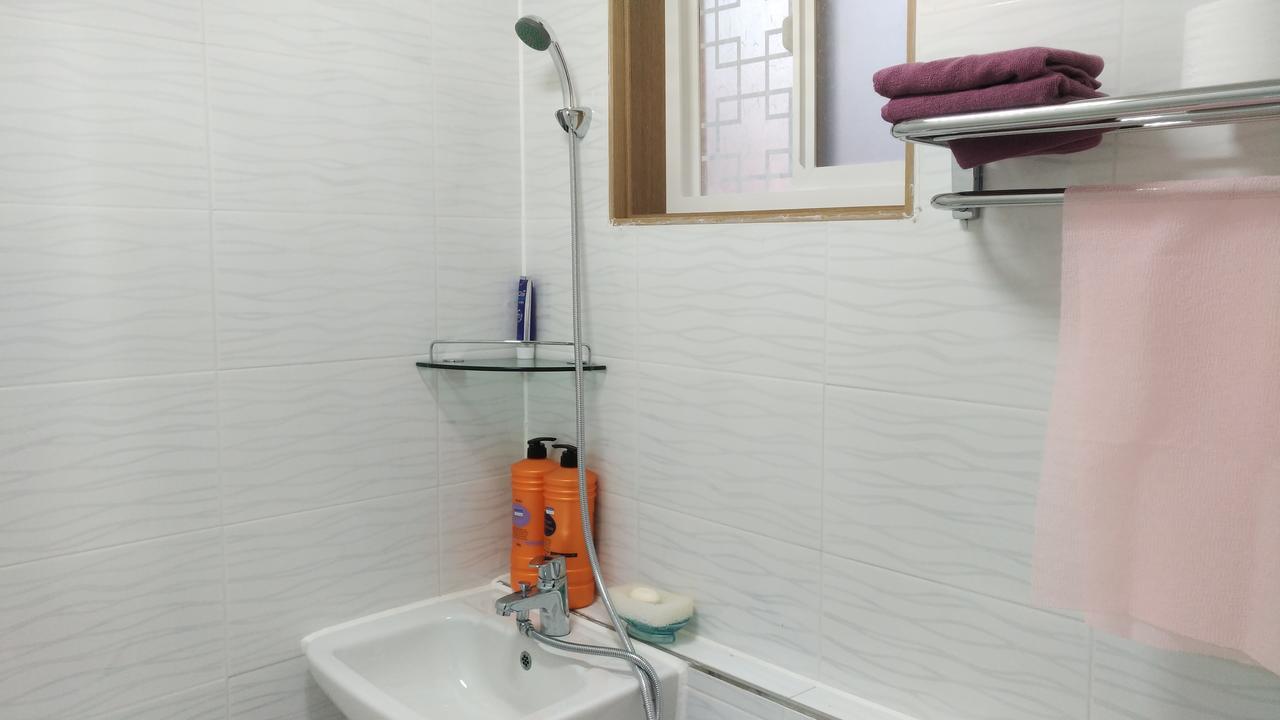 Ocean Capsule Guesthouse Gangneung Luaran gambar